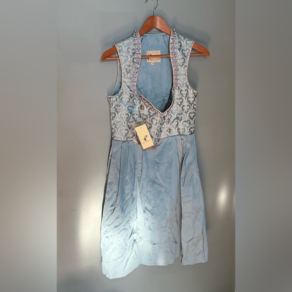 NWT Alte Liebe Oktoberfest Bavarian Dirndl Dress German Silver Blue Size 8 - Picture 4 of 16